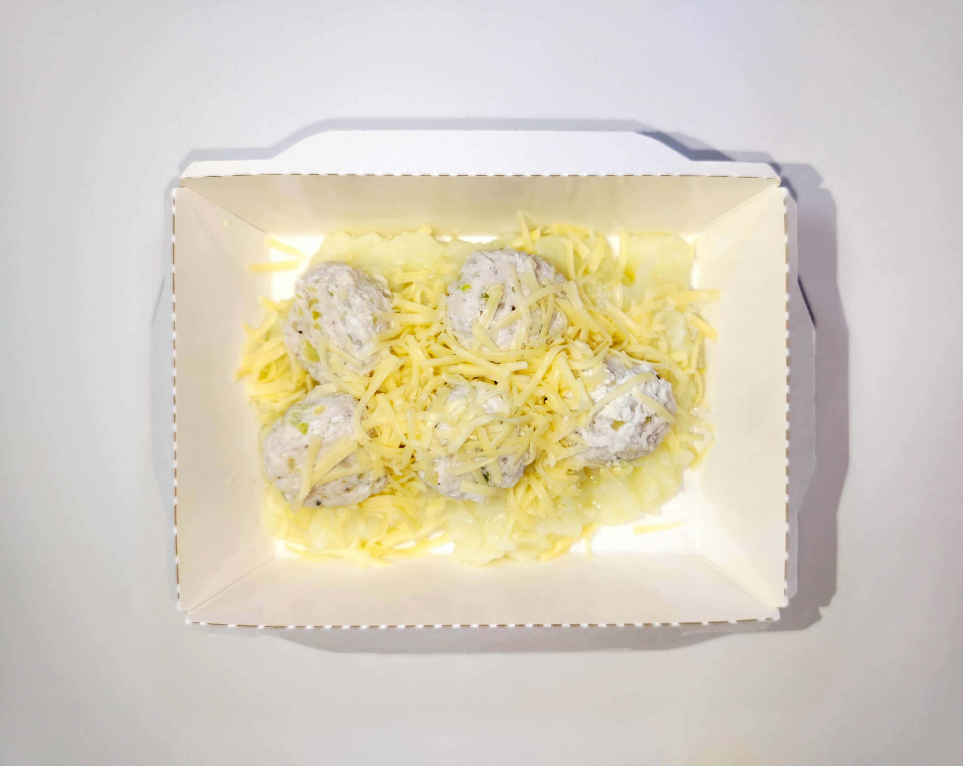 Митболы с картофельным пюре